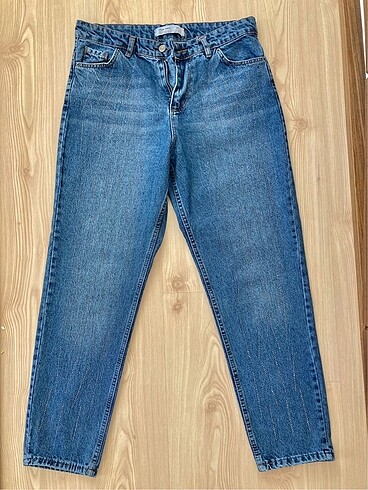 l Beden Taşlı Sufır MomJean Pantolon Jean
