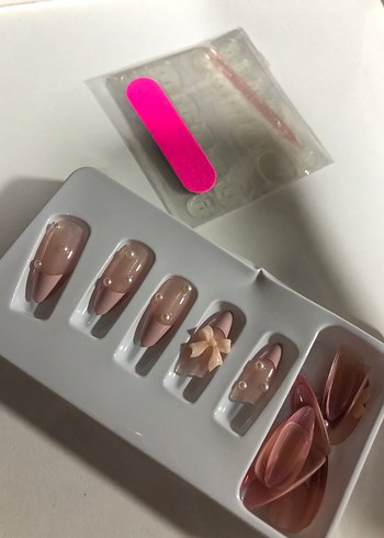 Takma Tırnak Seti - Görsel 2