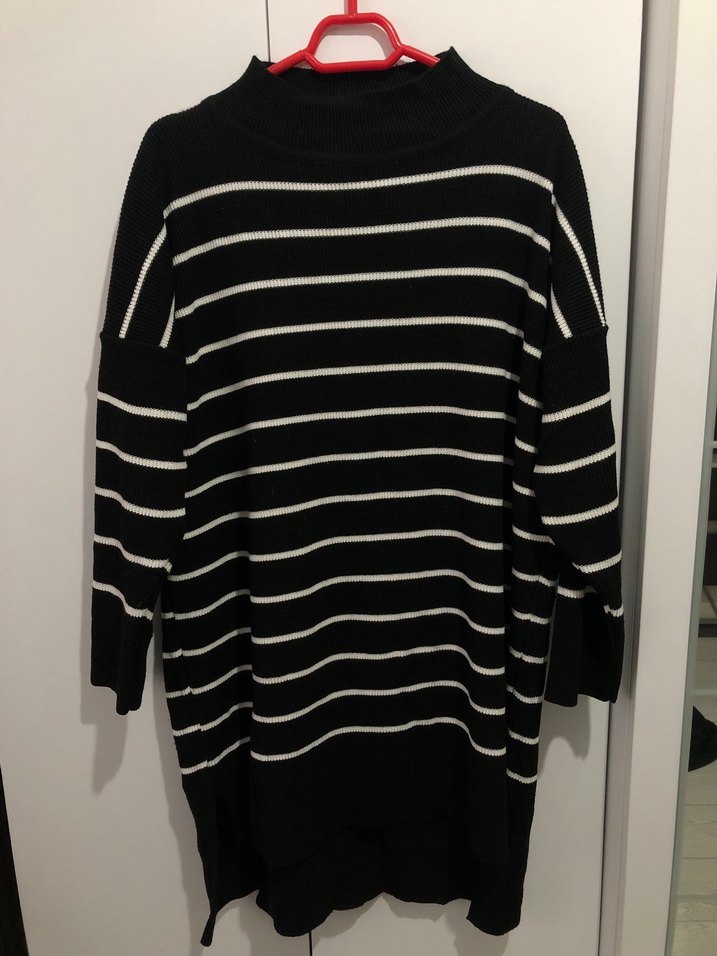 Siyah Beyaz Çizgili Boğazlı Kadın Kazak - Görsel 2