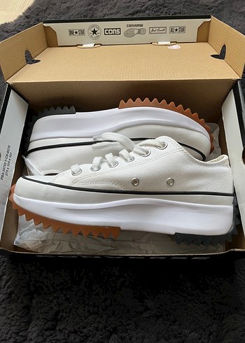 Converse Beyaz Platform Topuklu Spor Ayakkabı