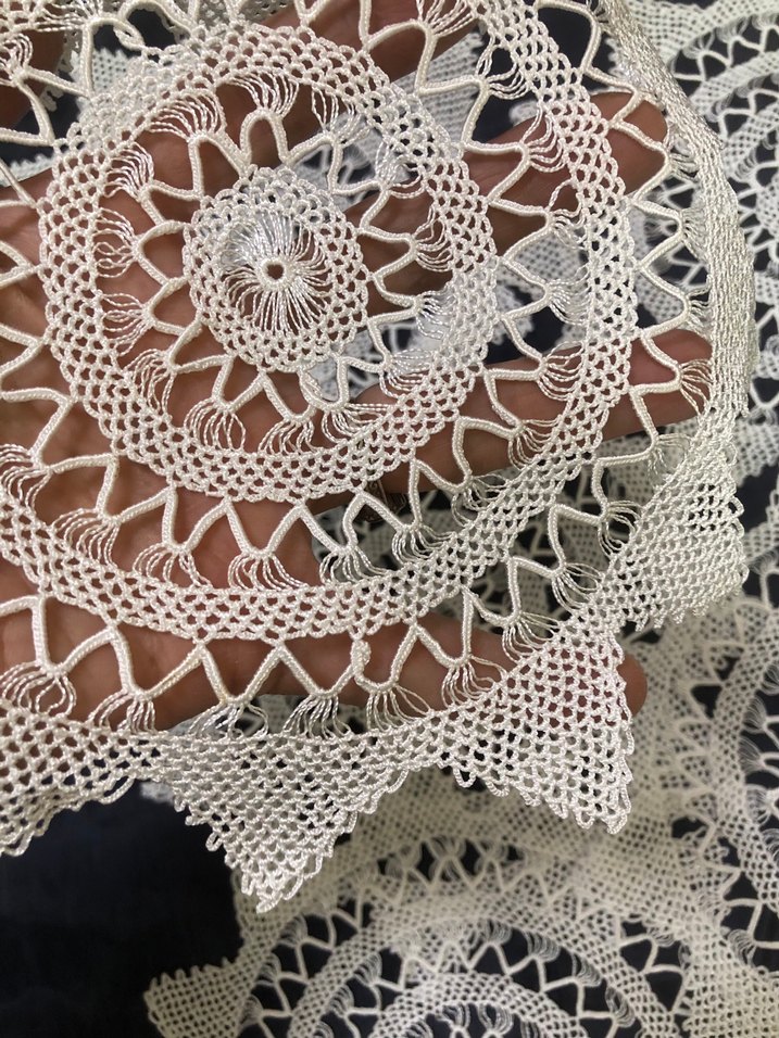 İĞNE OYASI GÖRÜNÜMLÜ FLOŞ DANTEL TAKIM - Görsel 3