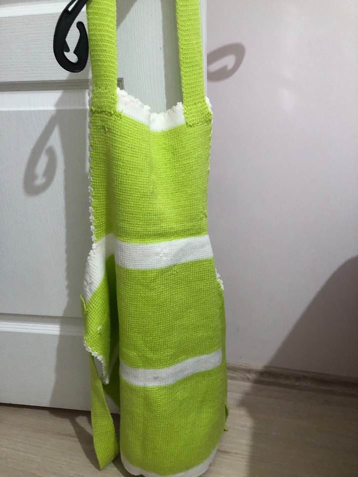 Nakışlı Yeşil El Örgüsü Mutfak Önlüğü - Görsel 3