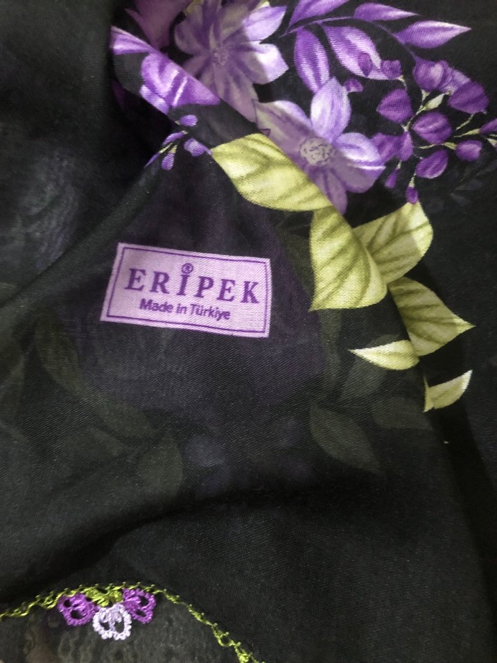 Mor İğne Oyası Detaylı Kadın Yazma - Görsel 2