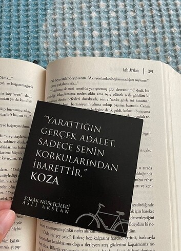  Beden Renk Sokak Nöbetçileri 2 - Arslı Arslan Ciltli 