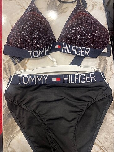 özel taş desenli tommy hilfiger