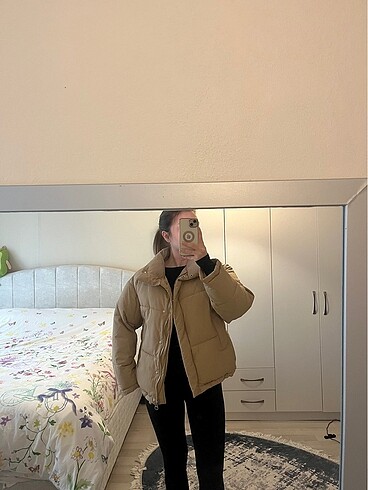 Bershka Mont