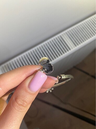 Beden Pandora charm