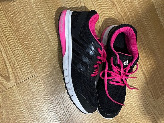 Adidas spor ayakkabı 38.5