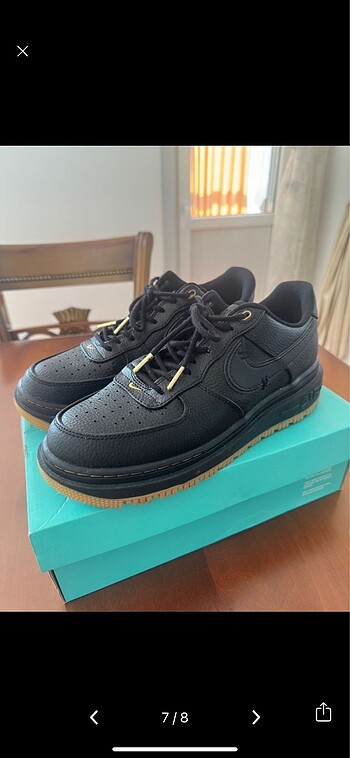 Nike air force 1 luxe