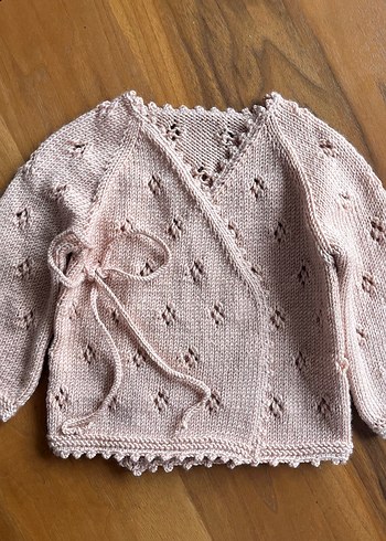 Nakışlı Örgü Kız Hırka ve Şapka Takımı - Görsel 3