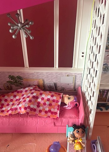 Pembe Barbie Oyuncak Evi - Görsel 3