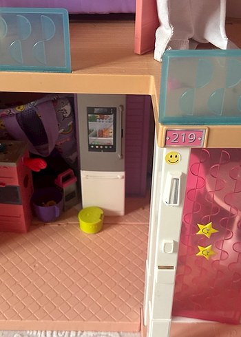 Pembe Barbie Oyuncak Evi - Görsel 5