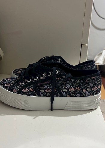 Superga 39