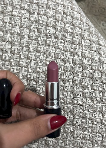 MAC Siyah Ruj - Görsel 3