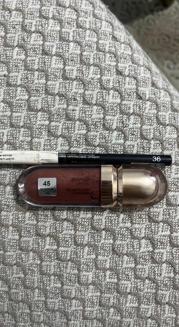 Kiko Dudak Parlatıcısı ve Gri Dudak Kalemi - Görsel 2