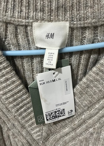 H&M V Yaka Gri Uzun Triko Elbise - Görsel 2