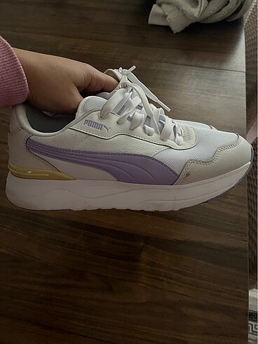 39 Beden beyaz Renk Puma Kadın Spor Ayakkabı