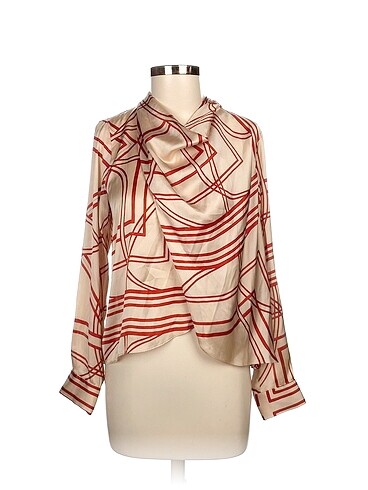 Zara Bluz %70 İndirimli.