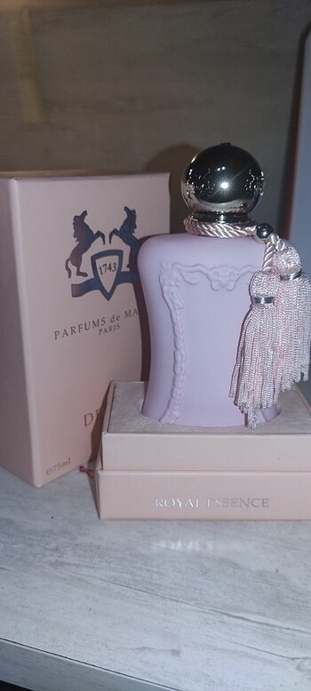 Delina (Parfums de Marly Paris) 