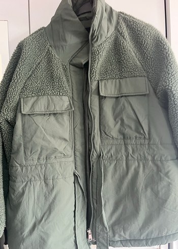 Yeşil Kapitone ve Kürklü Kadın Ceket - Görsel 2