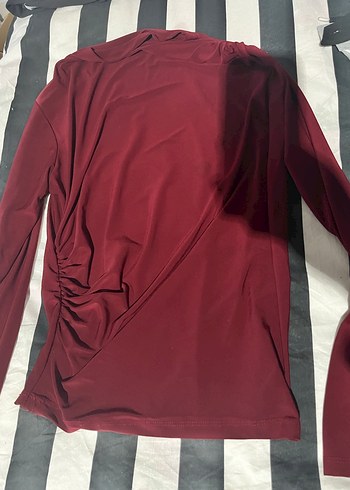 Bordo Drapeli Yüksek Yaka Kadın Bluz - Görsel 2