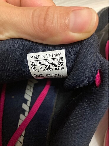 38 Beden lacivert Renk Adidas spor ayakkabı