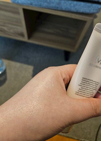 MISSHA Parlak BB Krem, B.B Boomer Yeni Makyaj Bazı Aydınlatıcı - Görsel 5