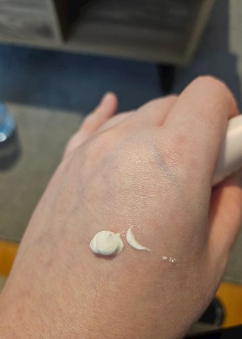 MISSHA Parlak BB Krem, B.B Boomer Yeni Makyaj Bazı Aydınlatıcı - Görsel 3