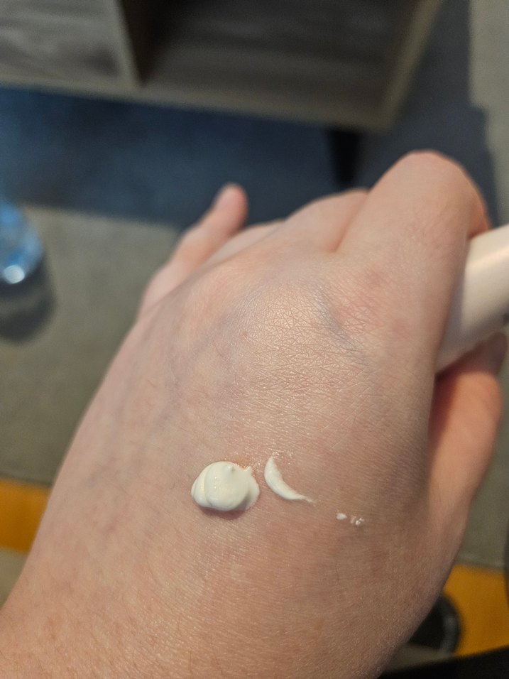 MISSHA Parlak BB Krem, B.B Boomer Yeni Makyaj Bazı Aydınlatıcı - Görsel 3