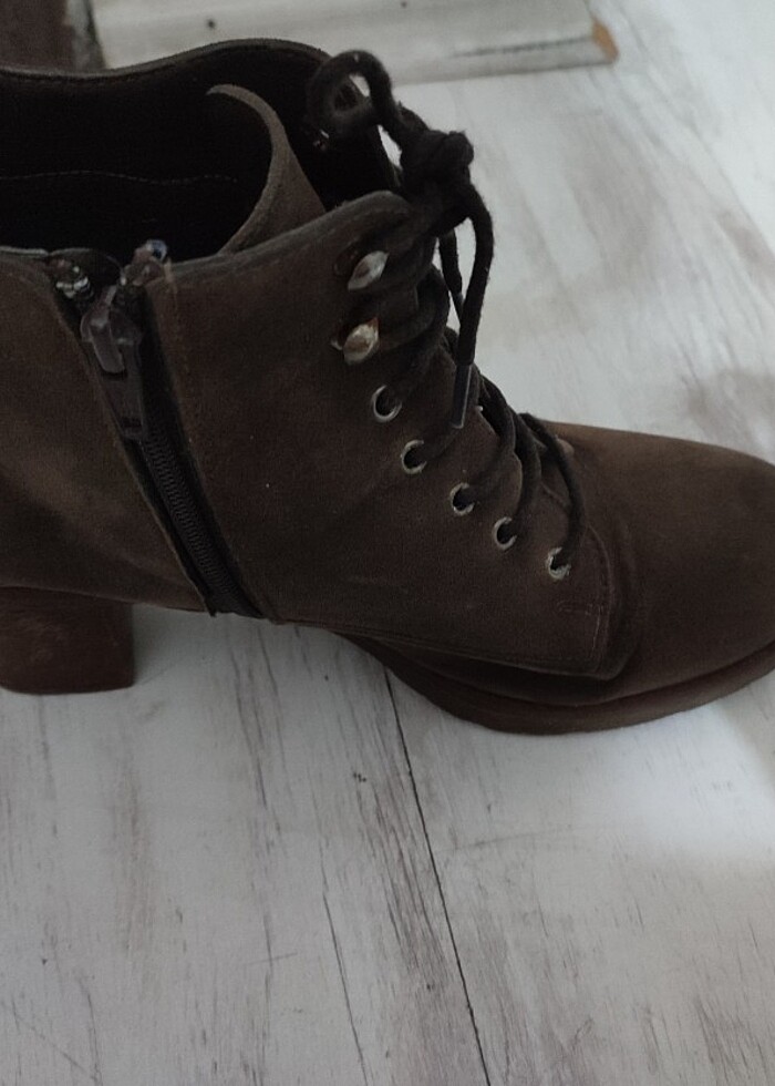 Topuklu Çizme Bot Az Kullanılmış Kadın 39  - Görsel 2