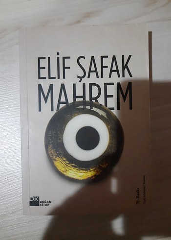Mahrem - Elif Şafak - Görsel 2