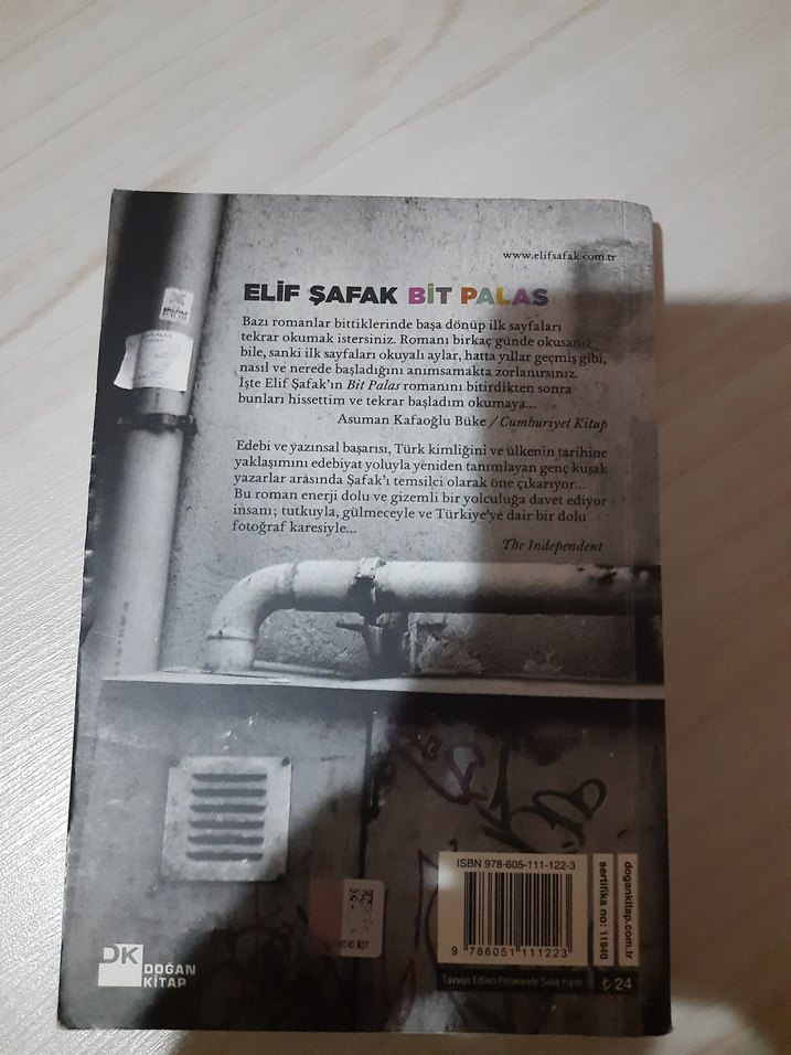 Elif Şafak - Bit Romanı, 38. Baskı - Görsel 4