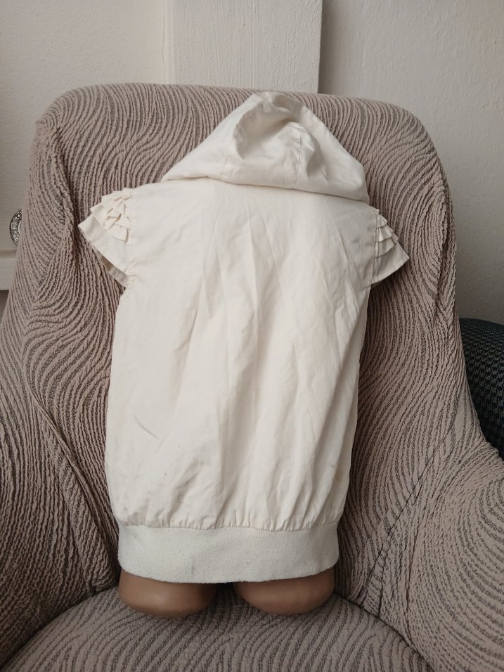 Kız Çocuk Bej Kapüşonlu Kolsuz Yelek - Görsel 2