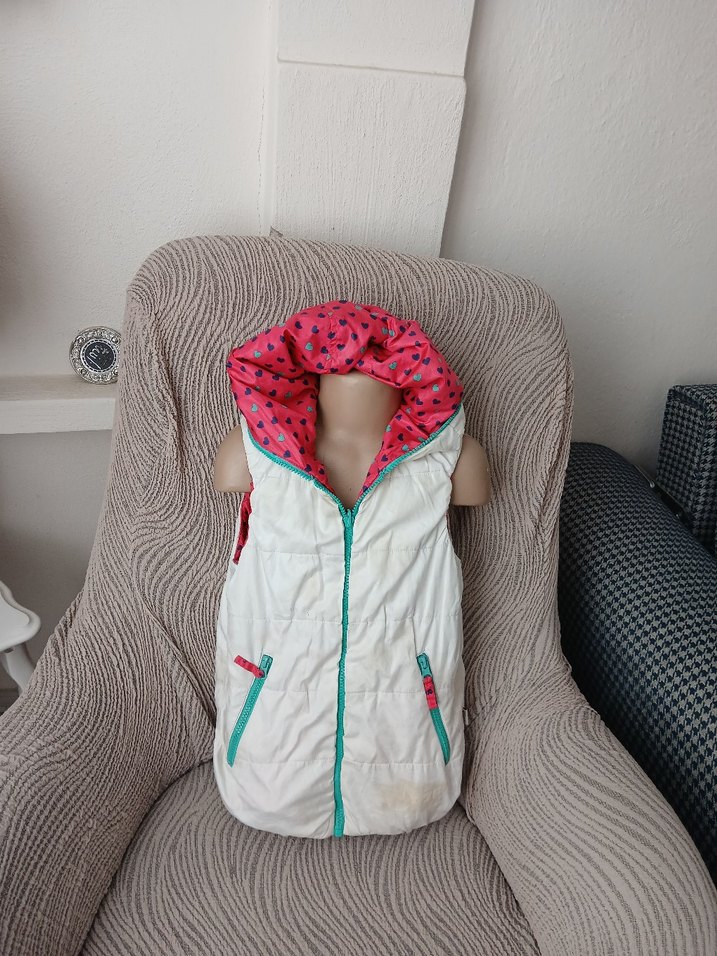 Kız Çocuk Renkli Kapüşonlu Fermuarlı Yelek - Görsel 3