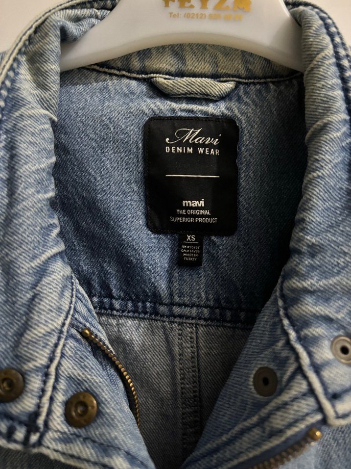 Düğmeli Mavi Kadın Kot Ceket - Görsel 3