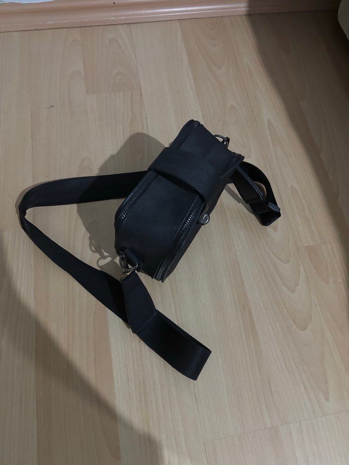 Siyah Kadın Omuz Çantası - Görsel 3