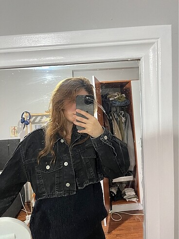 s Beden Siyah crop ceket