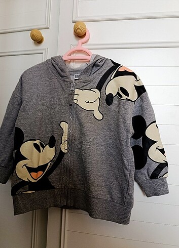Mickey mouse kapüşonlu hırka 