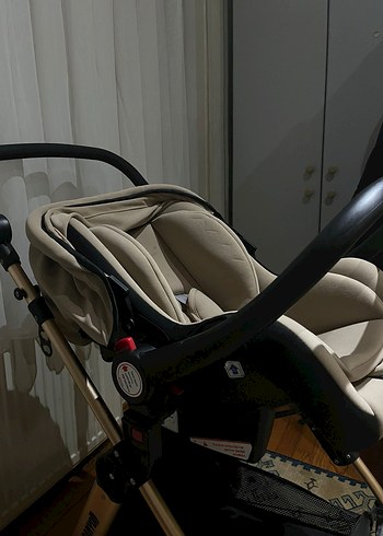 Açık Kahverengi Bebek Arabası ve Oto Koltuğu - Görsel 6