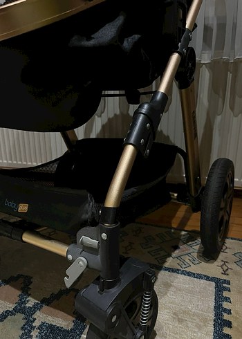 Açık Kahverengi Bebek Arabası ve Oto Koltuğu - Görsel 3