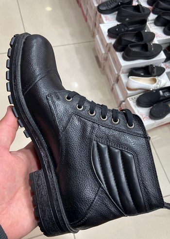 Siyah HAKİKİ DERİ BOT ÜST KALİTE SÜPER FİYAT kaymaz taban - Görsel 3