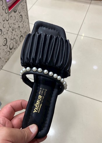 37 Beden İndirimde trend model bayan terlik