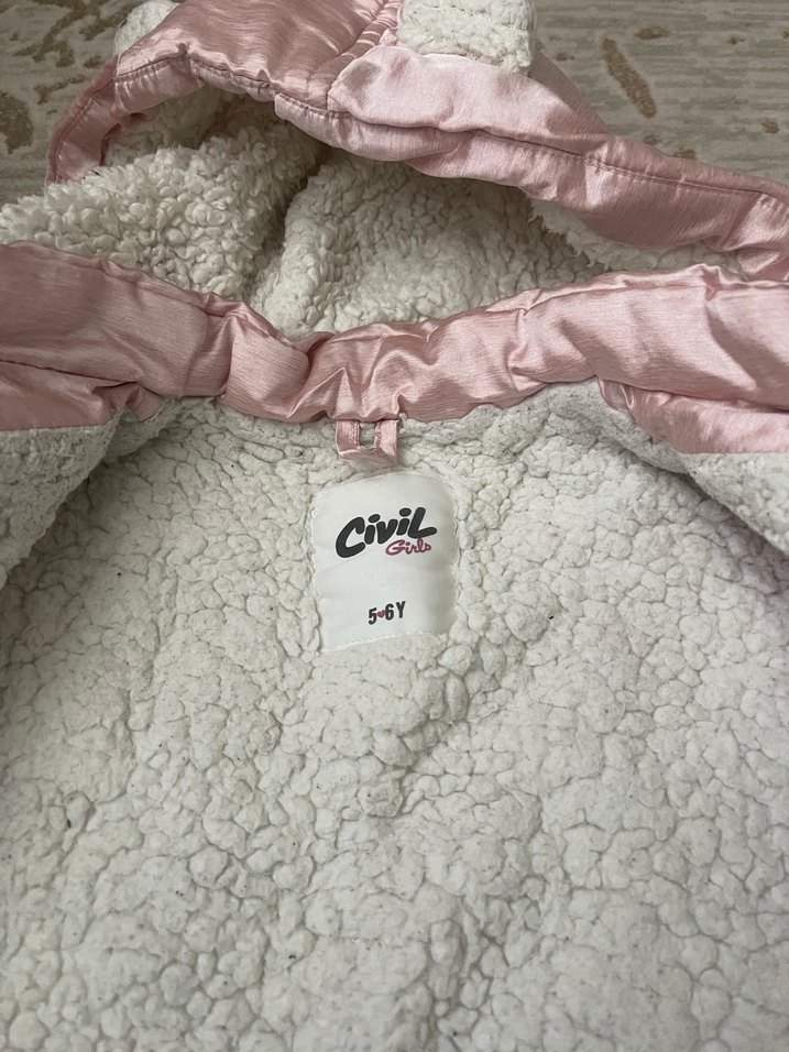 Kız Çocuk Pudra Kürklü Kapüşonlu Mont - Görsel 5