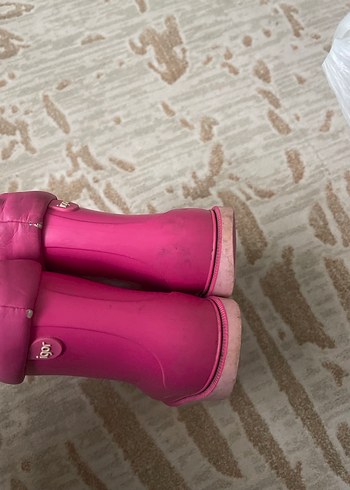 Kızlar için Pembe Tokalı Kauçuk Botlar - Görsel 3