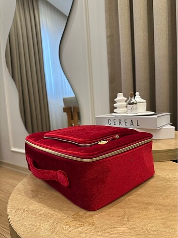 Estee Lauder Estée Lauder Makyaj Çantası
