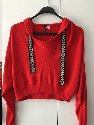 H&M kırmızı kazak