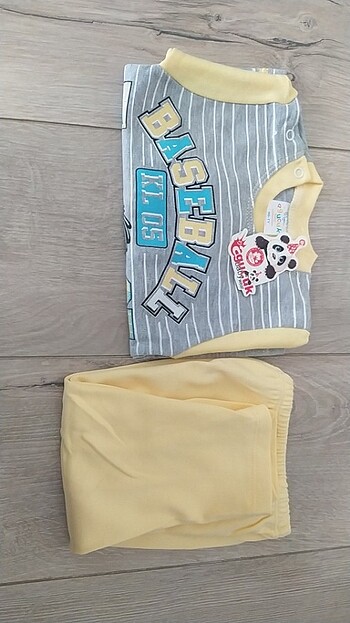 Erkek bebek pijama takımı