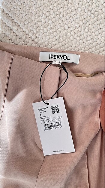 İpekyol pantolon