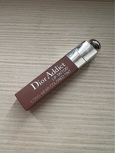 Dior addict lip tattoo