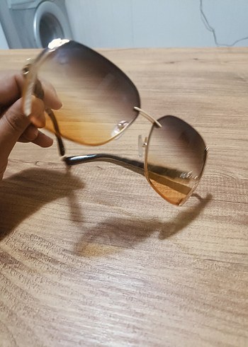 Şeffaf Bej Kadın Güneş Gözlüğü - Görsel 4